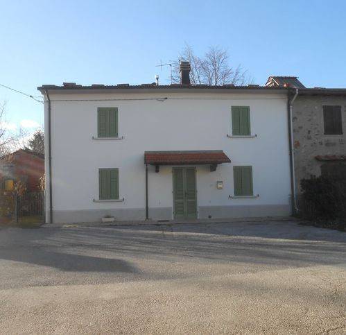 appartamento in vendita a San Marcello Piteglio in zona Bardalone