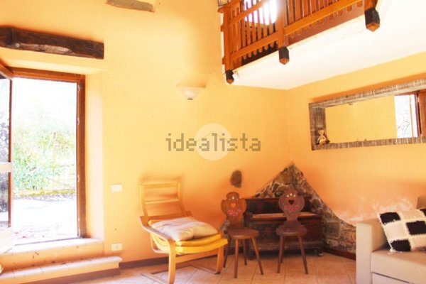 casa indipendente in vendita a San Marcello Piteglio