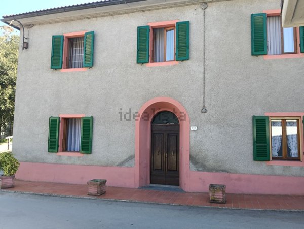 casa indipendente in vendita a San Marcello Piteglio