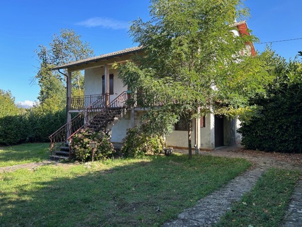 casa indipendente in vendita a San Marcello Piteglio
