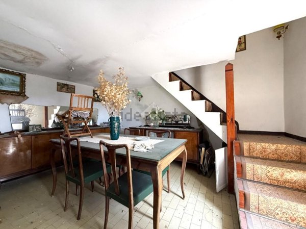 casa indipendente in vendita a San Marcello Piteglio in zona Popiglio