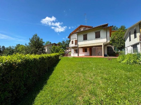 casa indipendente in vendita a San Marcello Piteglio in zona Prataccio