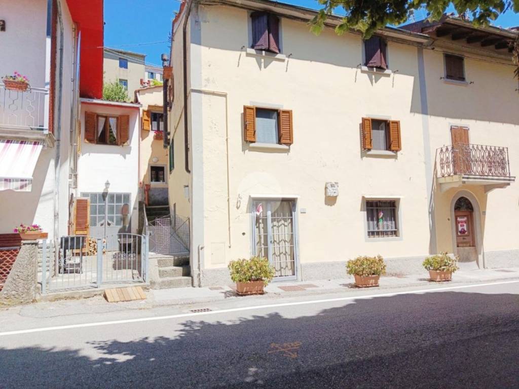 appartamento in vendita a San Marcello Piteglio in zona Prataccio