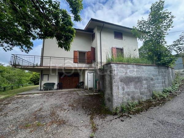 casa indipendente in vendita a San Marcello Piteglio