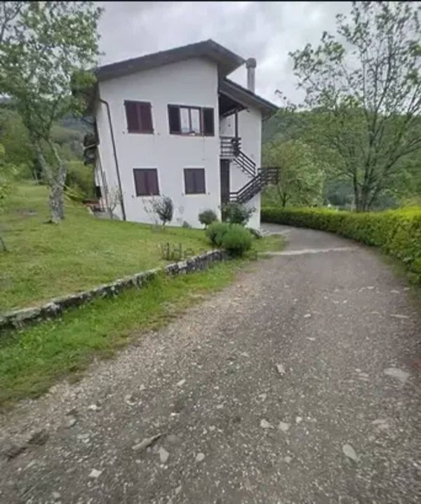 appartamento in vendita a San Marcello Piteglio in zona Spignana