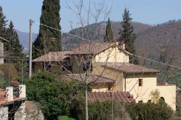 casa indipendente in vendita a Bagno a Ripoli in zona Vallina