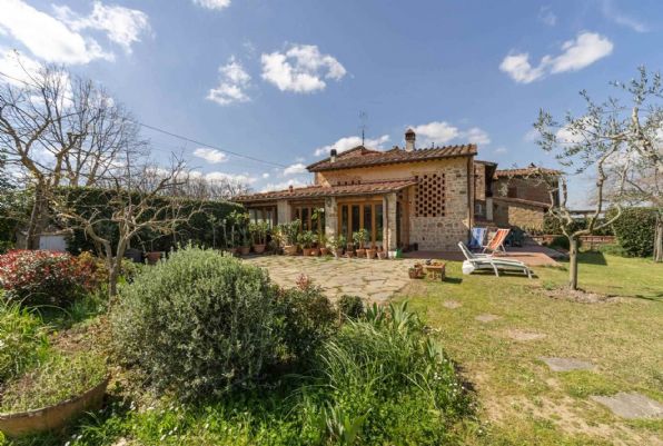 casa semindipendente in vendita a Bagno a Ripoli in zona Grassina