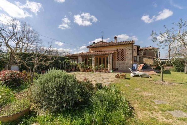casa indipendente in vendita a Bagno a Ripoli in zona Grassina