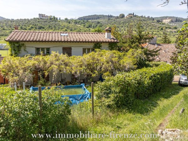 casa indipendente in vendita a Bagno a Ripoli in zona San Donato in Collina