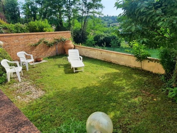 casa indipendente in vendita a Bagno a Ripoli in zona Grassina