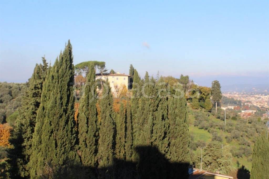 casa indipendente in vendita a Bagno a Ripoli in zona Ponte a Ema