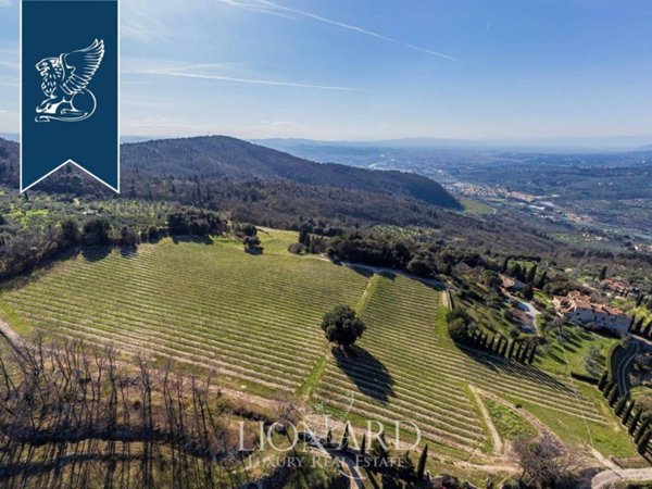 negozio in vendita a Bagno a Ripoli in zona Candeli