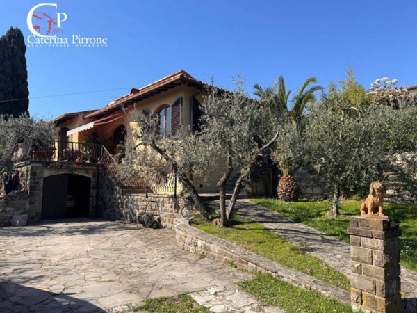 casa indipendente in vendita a Bagno a Ripoli