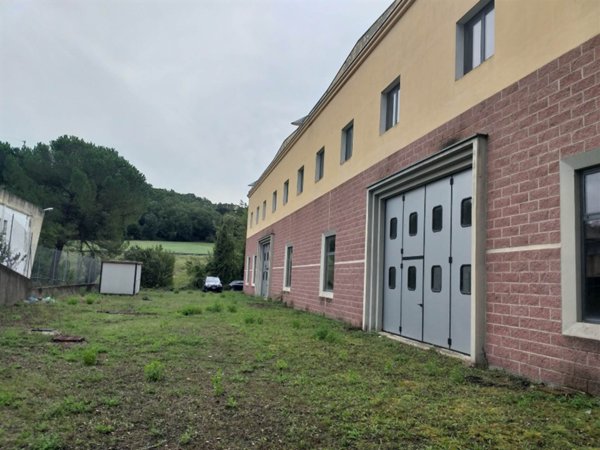 capannone in vendita a Bagno a Ripoli in zona Vallina