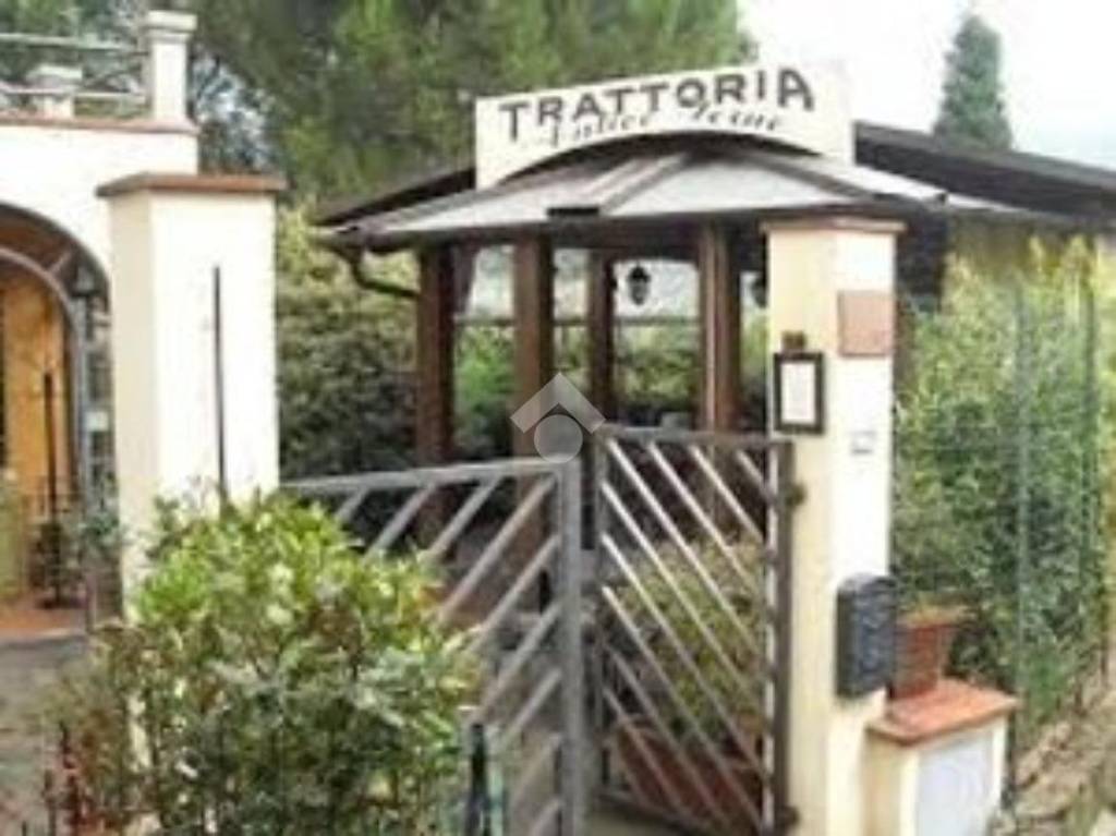 negozio in vendita a Bagno a Ripoli in zona Villamagna
