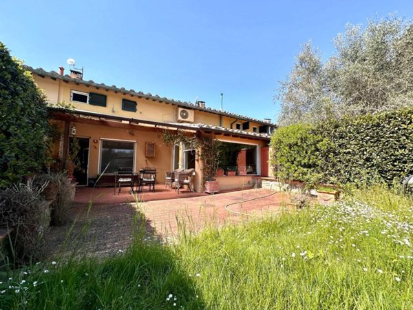 casa indipendente in vendita a Bagno a Ripoli in zona Grassina