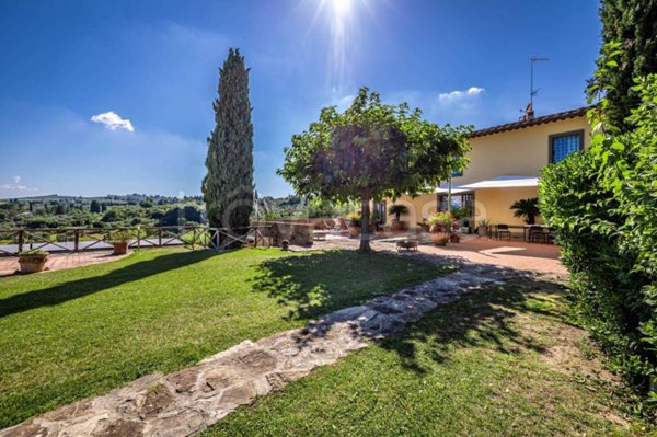 casa indipendente in vendita a Bagno a Ripoli in zona Grassina