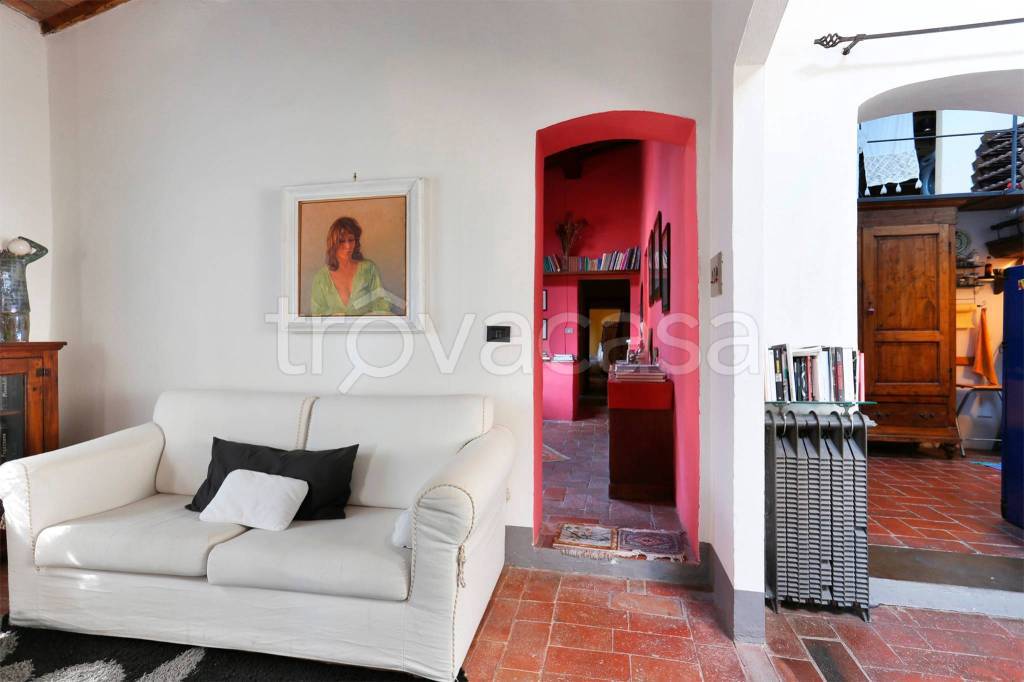 casa indipendente in vendita a Bagno a Ripoli in zona Grassina