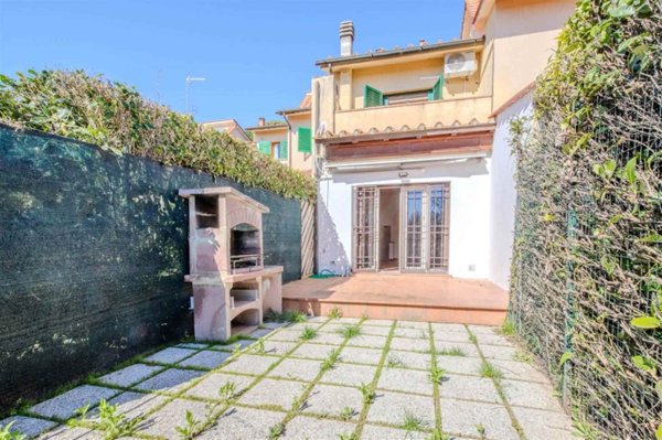 casa indipendente in vendita a Bagno a Ripoli in zona Grassina