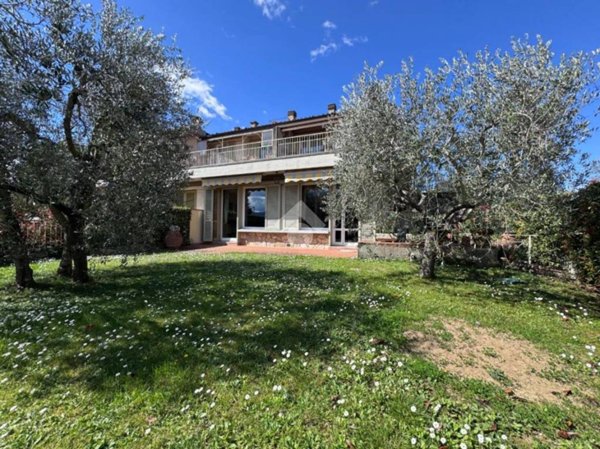 casa indipendente in vendita a Bagno a Ripoli in zona Grassina