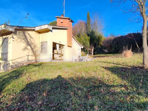 casa indipendente in vendita a Bagno a Ripoli in zona Grassina