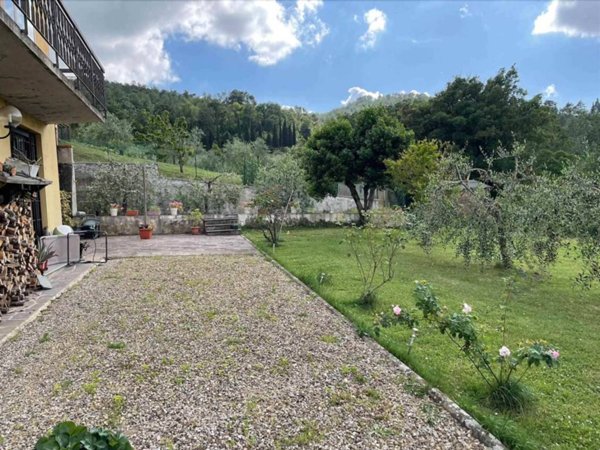 appartamento in vendita a Bagno a Ripoli in zona San Donato in Collina