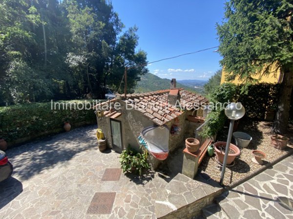 casa indipendente in vendita a Bagno a Ripoli in zona San Donato in Collina