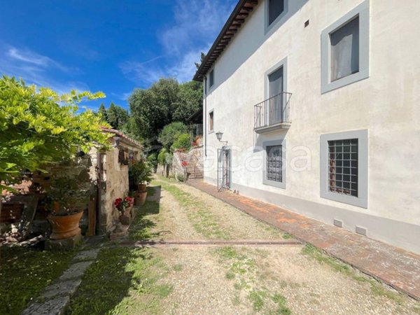 casa indipendente in vendita a Bagno a Ripoli in zona Vallina