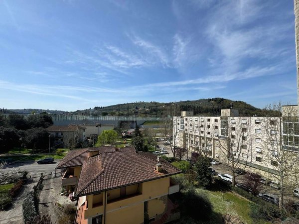 appartamento in vendita a Bagno a Ripoli in zona Ponte a Ema