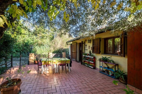 casa indipendente in vendita a Bagno a Ripoli