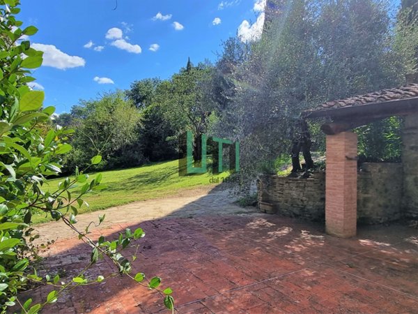 pentavano in vendita a Bagno a Ripoli in zona Antella