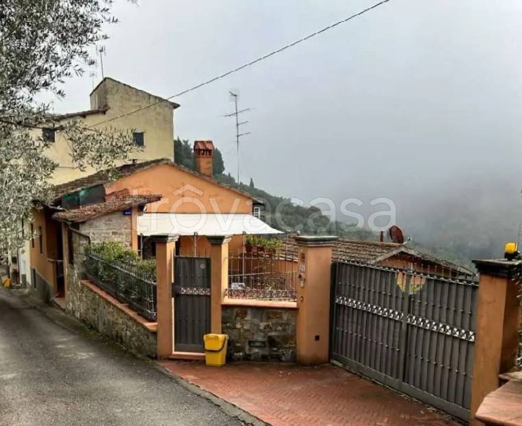 casa indipendente in vendita a Bagno a Ripoli in zona Osteria Nuova