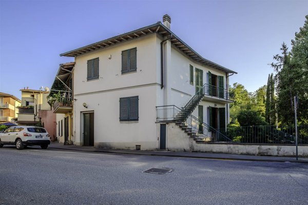 casa indipendente in vendita a Bagno a Ripoli in zona Grassina