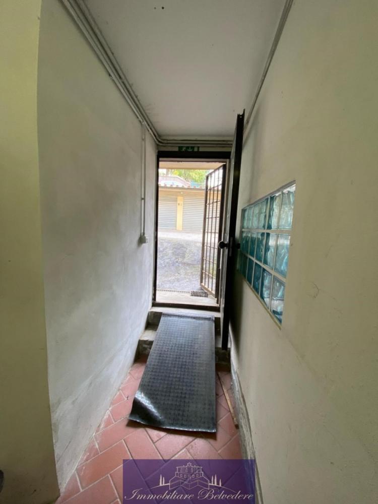 locale di sgombero in vendita a Bagno a Ripoli in zona Antella