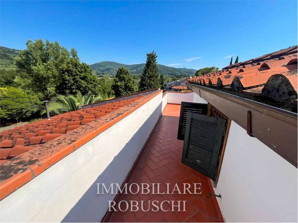 appartamento in vendita a Bagno a Ripoli in zona Vallina
