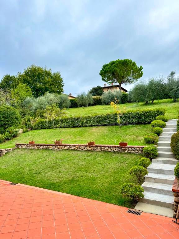 casa indipendente in vendita a Bagno a Ripoli in zona Antella