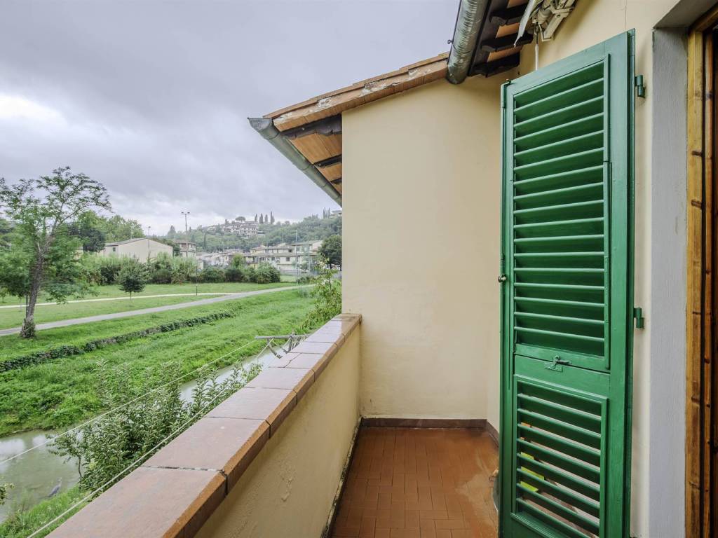 casa indipendente in vendita a Bagno a Ripoli in zona Grassina