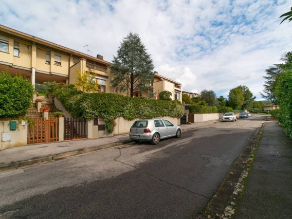 casa indipendente in vendita a Bagno a Ripoli in zona Antella