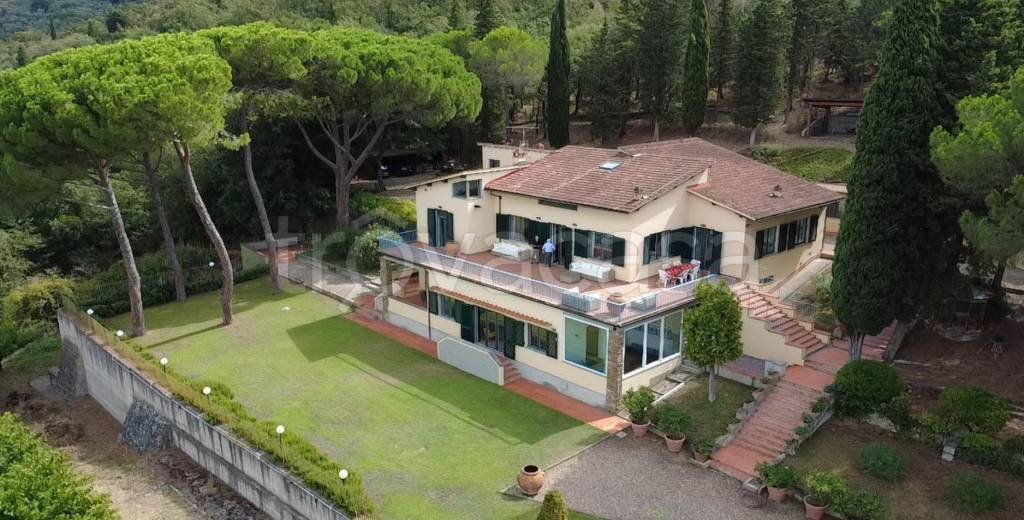 casa indipendente in vendita a Bagno a Ripoli in zona Osteria Nuova