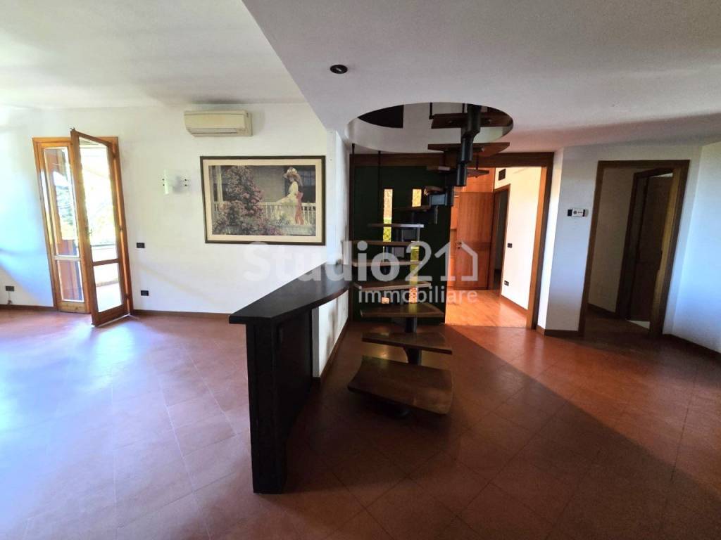 appartamento in vendita a Bagno a Ripoli in zona Vallina