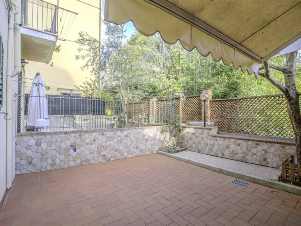 casa indipendente in vendita a Bagno a Ripoli in zona Grassina