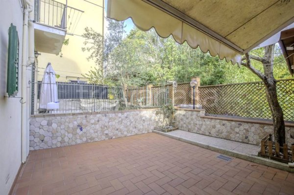 casa indipendente in vendita a Bagno a Ripoli in zona Grassina