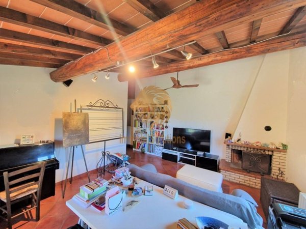 casa indipendente in vendita a Bagno a Ripoli in zona Osteria Nuova