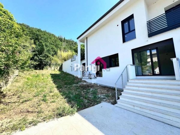 appartamento in vendita a Bagno a Ripoli in zona Vallina