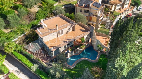 casa indipendente in vendita a Bagno a Ripoli