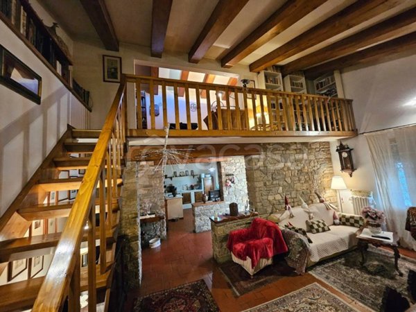 casa indipendente in vendita a Bagno a Ripoli in zona San Donato in Collina