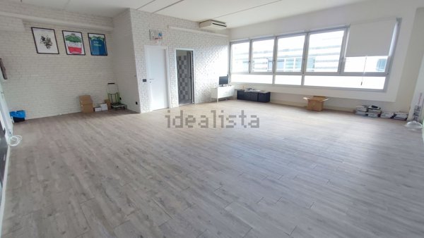 ufficio in vendita a Bagno a Ripoli in zona Grassina