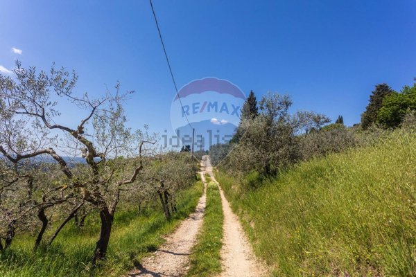 terreno agricolo in vendita a Bagno a Ripoli in zona Osteria Nuova