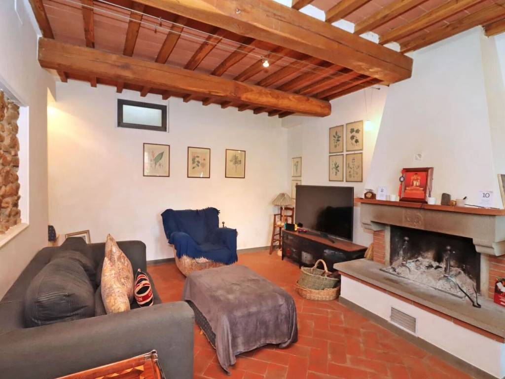 casa indipendente in vendita a Bagno a Ripoli in zona Antella