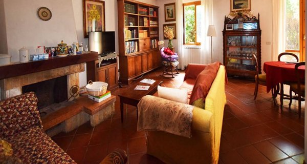 casa indipendente in vendita a Bagno a Ripoli in zona Antella